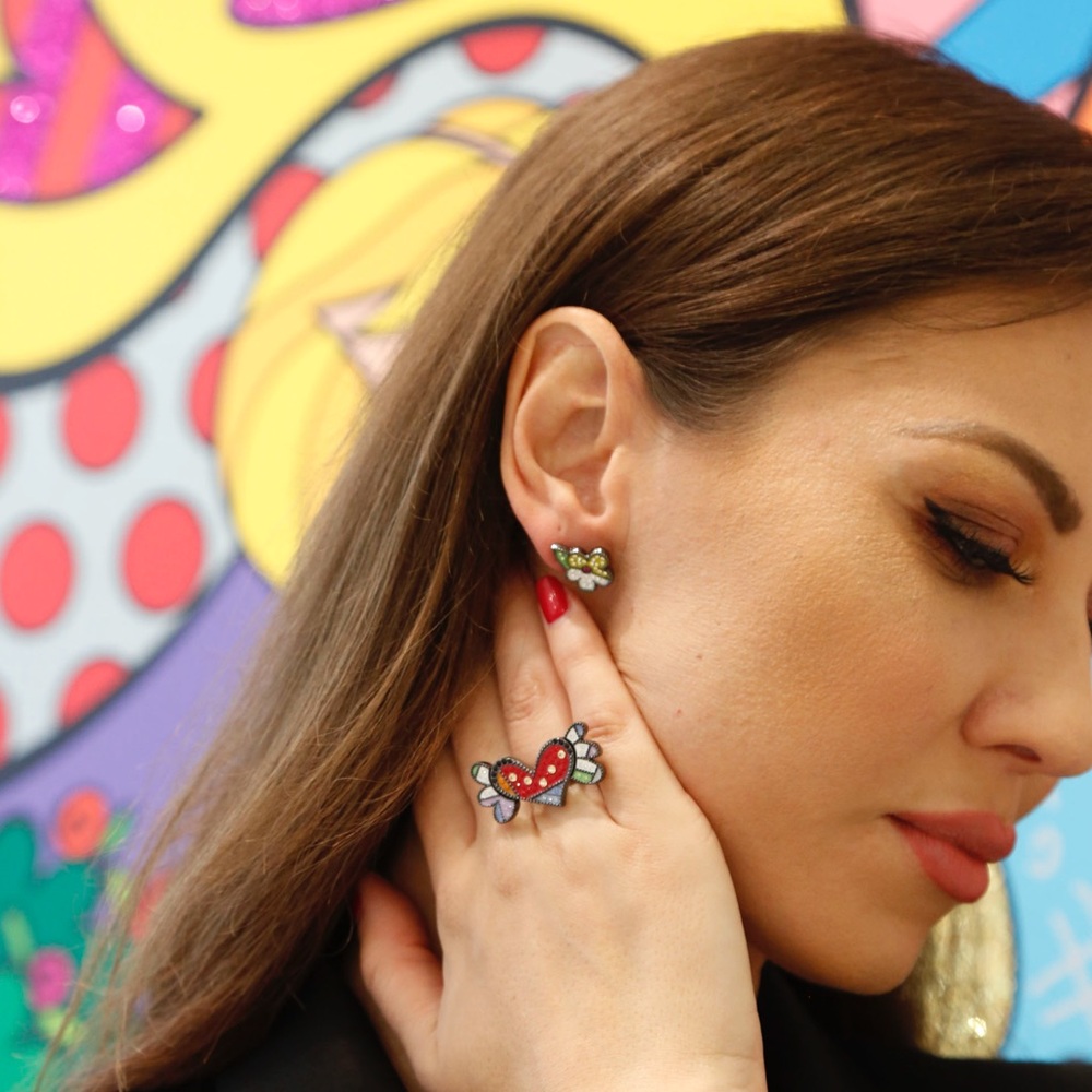 Romero Britto Flower stud Earrings with Swarovski Crystals NWT Limited E… - Picture 4 of 5